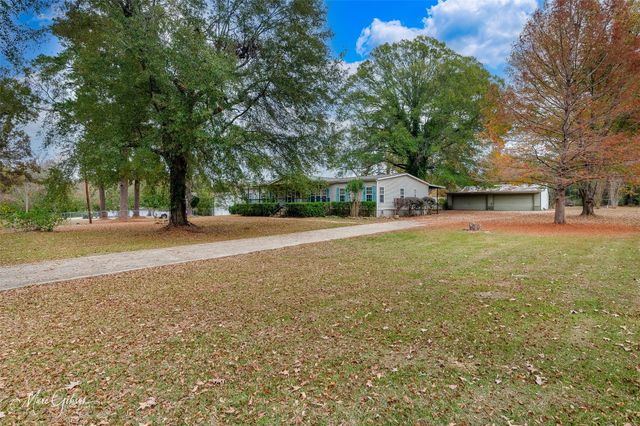 8025 Broadacres Road, Shreveport, LA 71129