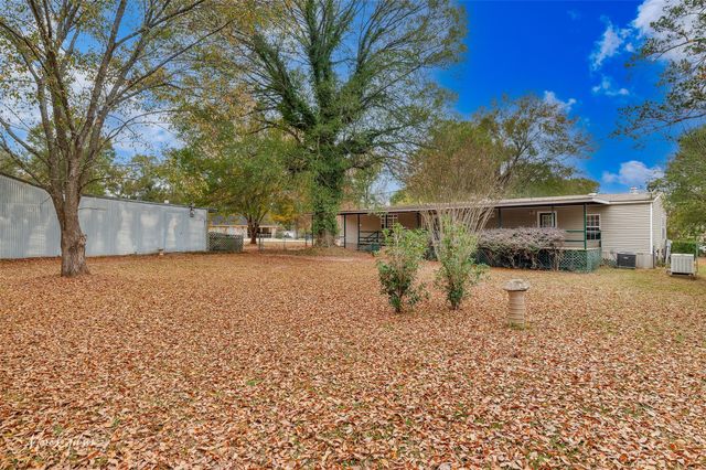 8025 Broadacres Road, Shreveport, LA 71129