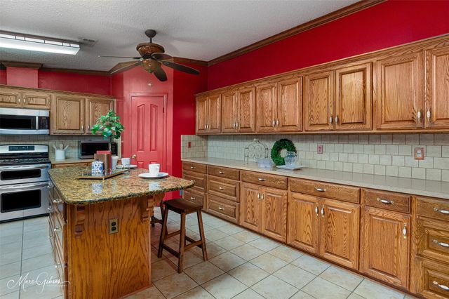 8025 Broadacres Road, Shreveport, LA 71129