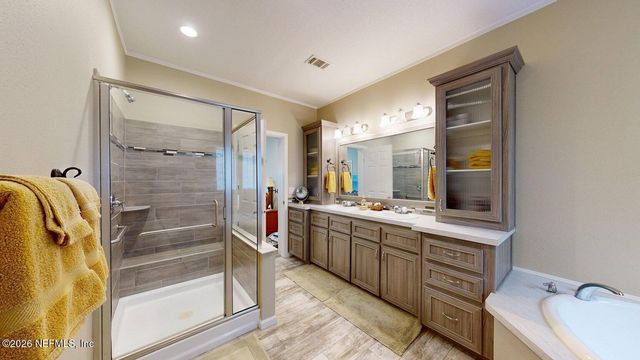 265 LAKE COMO Drive, Pomona Park, FL 32181