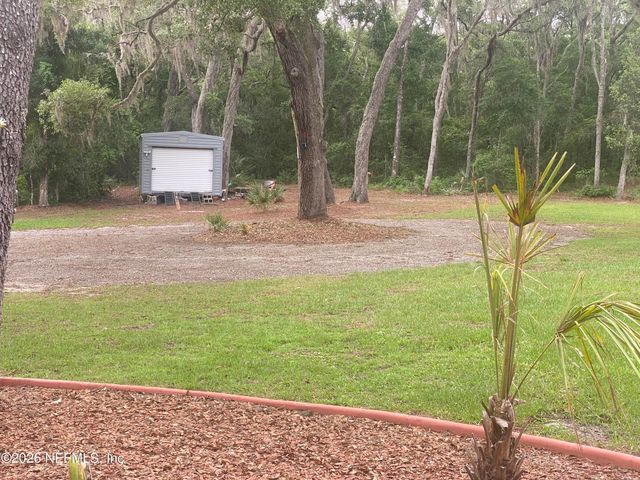 265 LAKE COMO Drive, Pomona Park, FL 32181