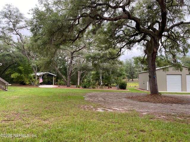 265 LAKE COMO Drive, Pomona Park, FL 32181