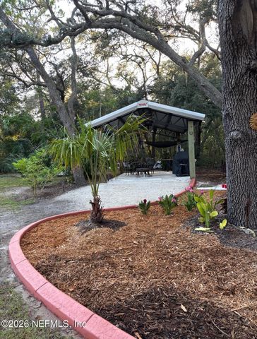 265 LAKE COMO Drive, Pomona Park, FL 32181