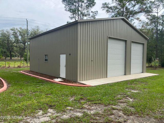 265 LAKE COMO Drive, Pomona Park, FL 32181