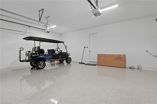 15063 Longs LN, Babcock Ranch, FL 33982