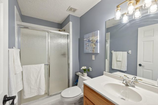 15738 Chasewood Court, Rosemount, MN 55068