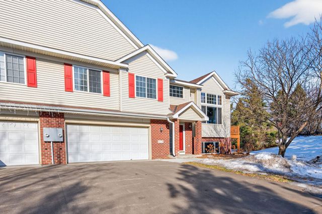 15738 Chasewood Court, Rosemount, MN 55068