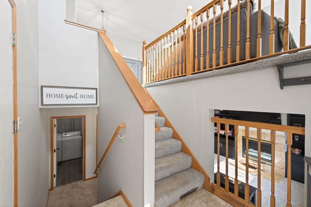 15738 Chasewood Court, Rosemount, MN 55068