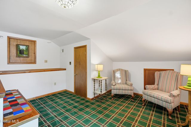 42 Central Avenue, Troy, NY 12180