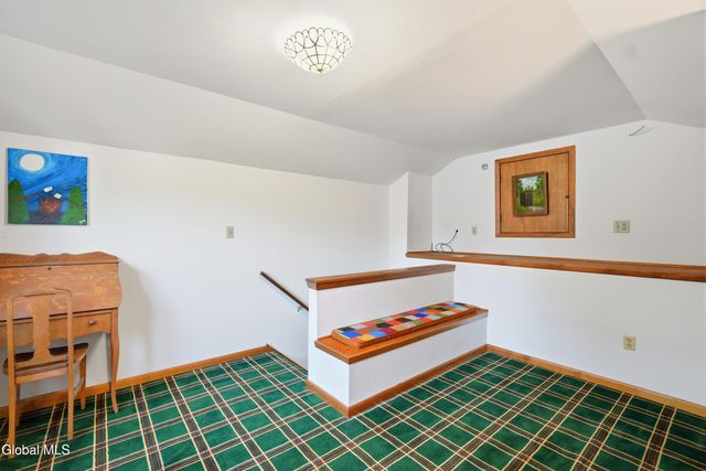 42 Central Avenue, Troy, NY 12180