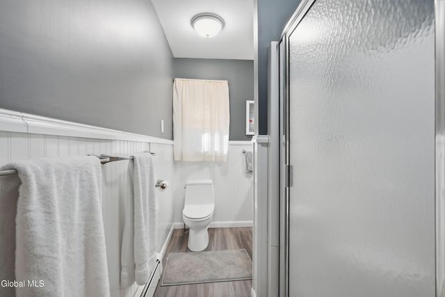 42 Central Avenue, Troy, NY 12180