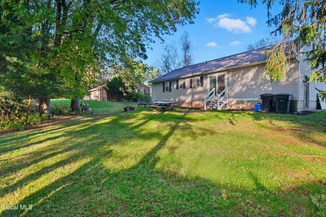 42 Central Avenue, Troy, NY 12180