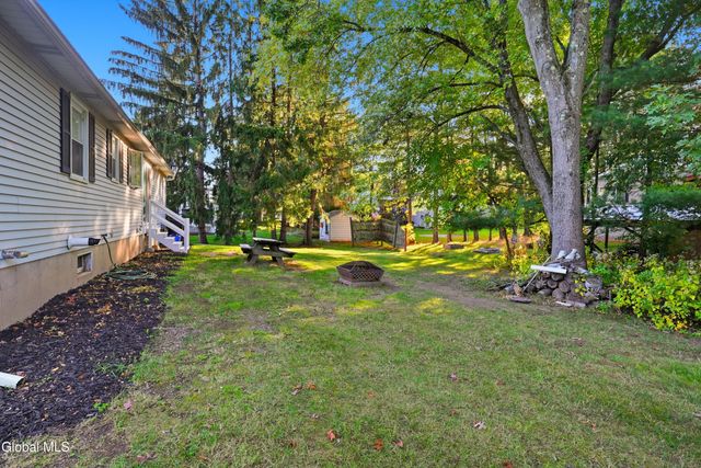 42 Central Avenue, Troy, NY 12180