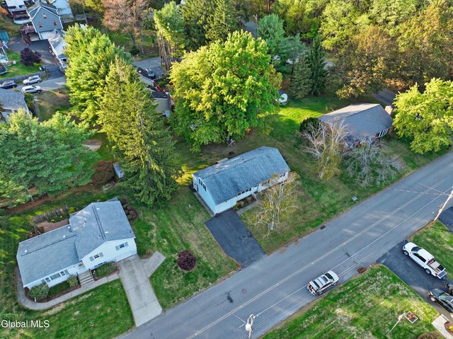 42 Central Avenue, Troy, NY 12180