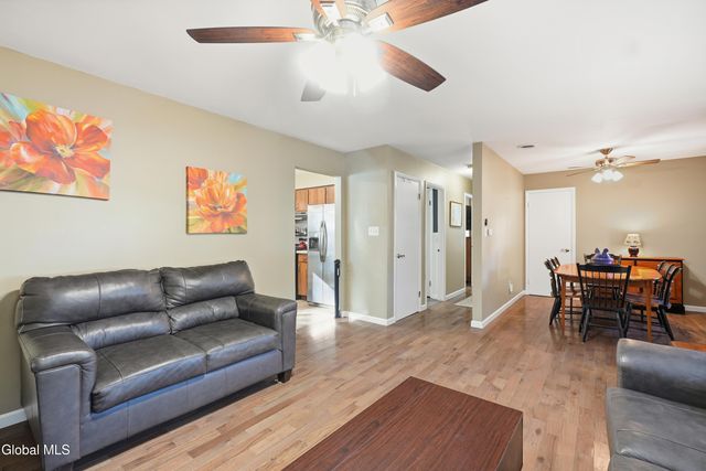 42 Central Avenue, Troy, NY 12180