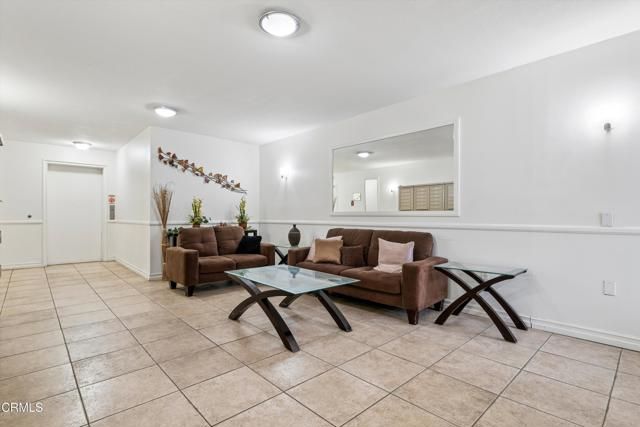 125 S Sierra Madre Boulevard 304, Pasadena, CA 91107