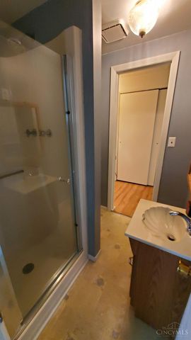 7 Apache Ct, Loveland, OH 45140