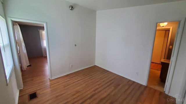 7 Apache Ct, Loveland, OH 45140