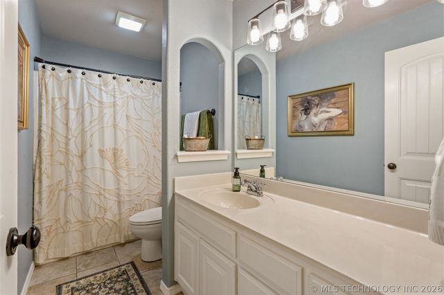 14560 Jordan Court, Glenpool, OK 74033