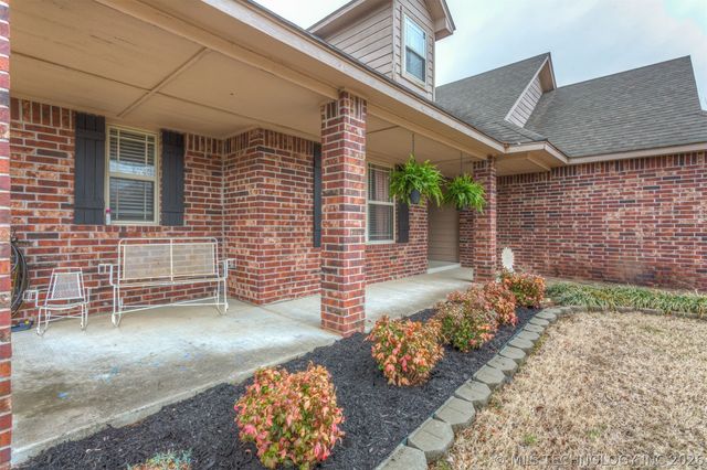 14560 Jordan Court, Glenpool, OK 74033