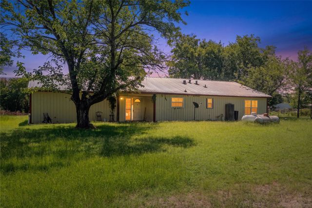 1611 County Road 4104, Greenville, TX 75401