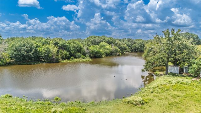1611 County Road 4104, Greenville, TX 75401