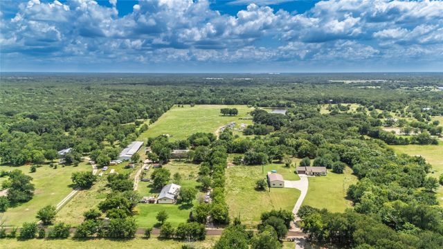 1611 County Road 4104, Greenville, TX 75401