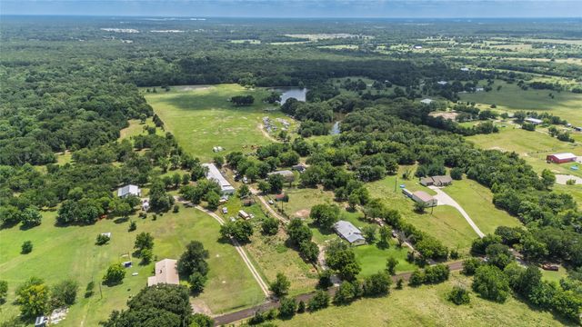 1611 County Road 4104, Greenville, TX 75401
