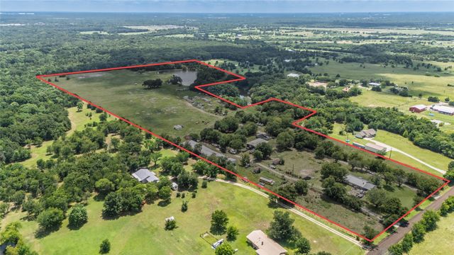 1611 County Road 4104, Greenville, TX 75401