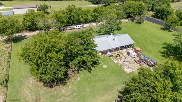 1611 County Road 4104, Greenville, TX 75401