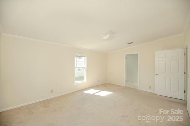 14 Beechnut Drive, Hendersonville, NC 28739