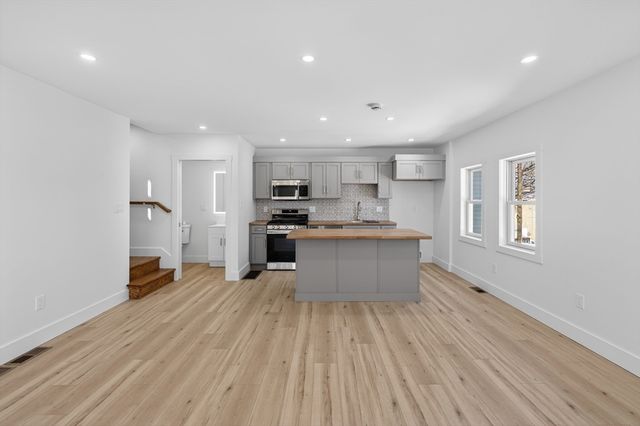 45A Fruit Street A, Leominster, MA 01453