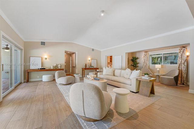 2935 NE 21st Ter, Fort Lauderdale, FL 33306