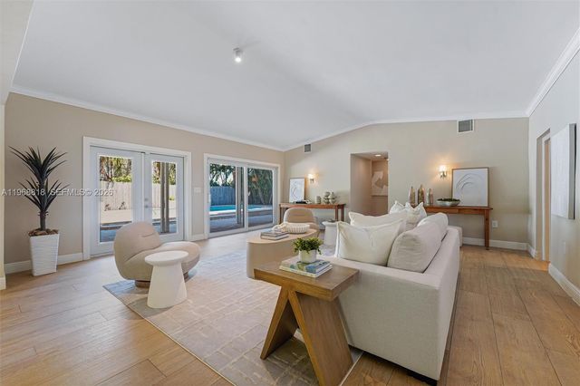 2935 NE 21st Ter, Fort Lauderdale, FL 33306