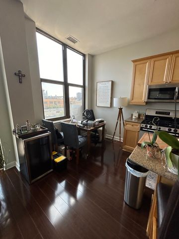 15 S Throop Street 506, Chicago, IL 60607