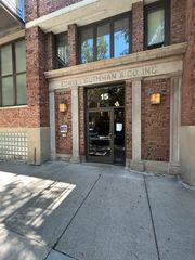 15 S Throop Street 506, Chicago, IL 60607