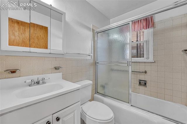 1810 W Boulder Street, Colorado Springs, CO 80904