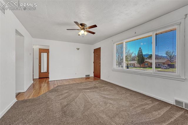 1810 W Boulder Street, Colorado Springs, CO 80904