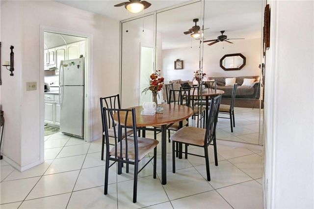 2100 NE 38TH Street 222, Lighthouse Point, FL 33064
