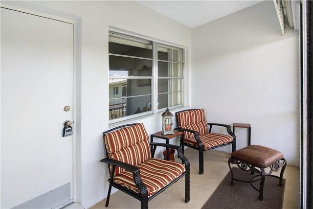 2100 NE 38TH Street 222, Lighthouse Point, FL 33064