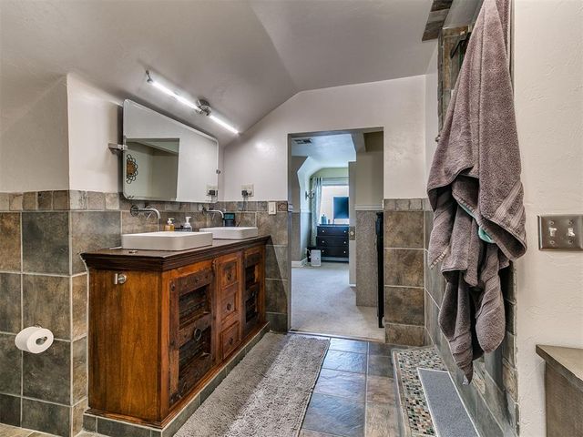 917 NW 39th Street, Oklahoma City, OK 73118