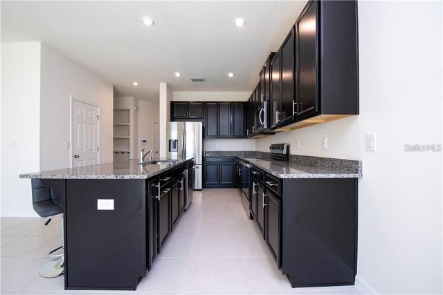 2400 AVIAN LOOP, Kissimmee, FL 34741