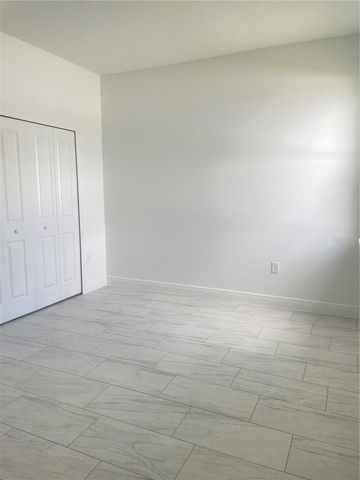 723 MARION OAK TRAIL, Ocala, FL 34473