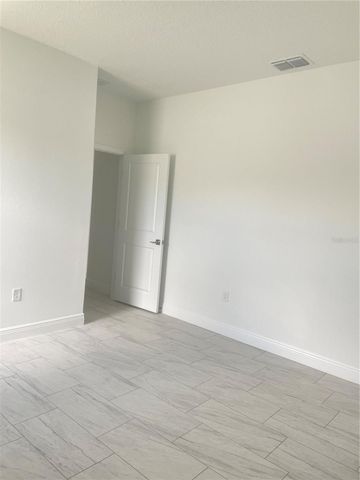 723 MARION OAK TRAIL, Ocala, FL 34473