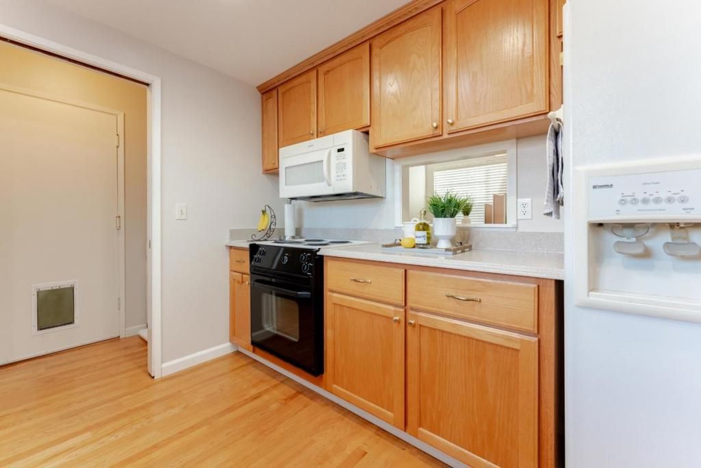 Image 12 of property listing at 2718 Suisun Avenue, San Jose, CA 95121