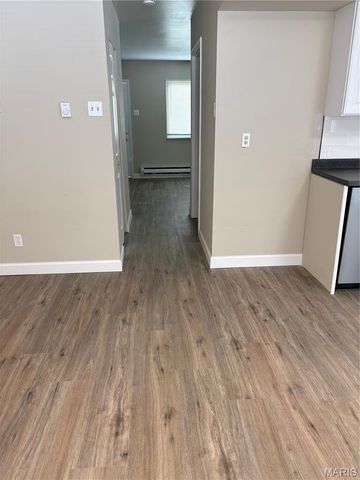 7278 Hazelcrest Drive, Hazelwood, MO 63042