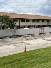 7278 Hazelcrest Drive, Hazelwood, MO 63042