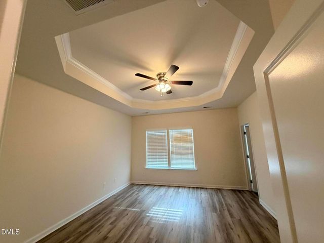 717 Suffield Way, Cary, NC 27519