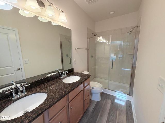 717 Suffield Way, Cary, NC 27519