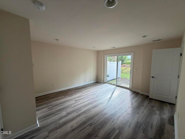 717 Suffield Way, Cary, NC 27519